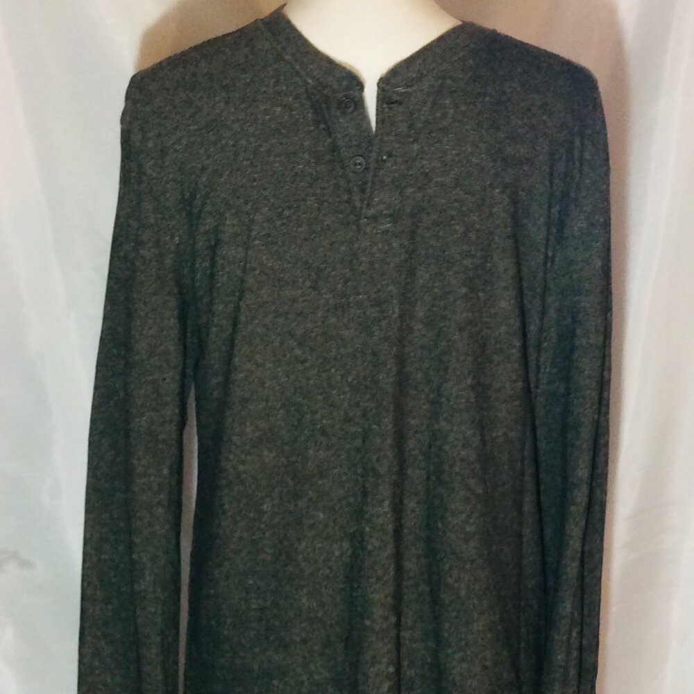 Merona Men Long Sleeve Gray Shirt Size M Button Pullover